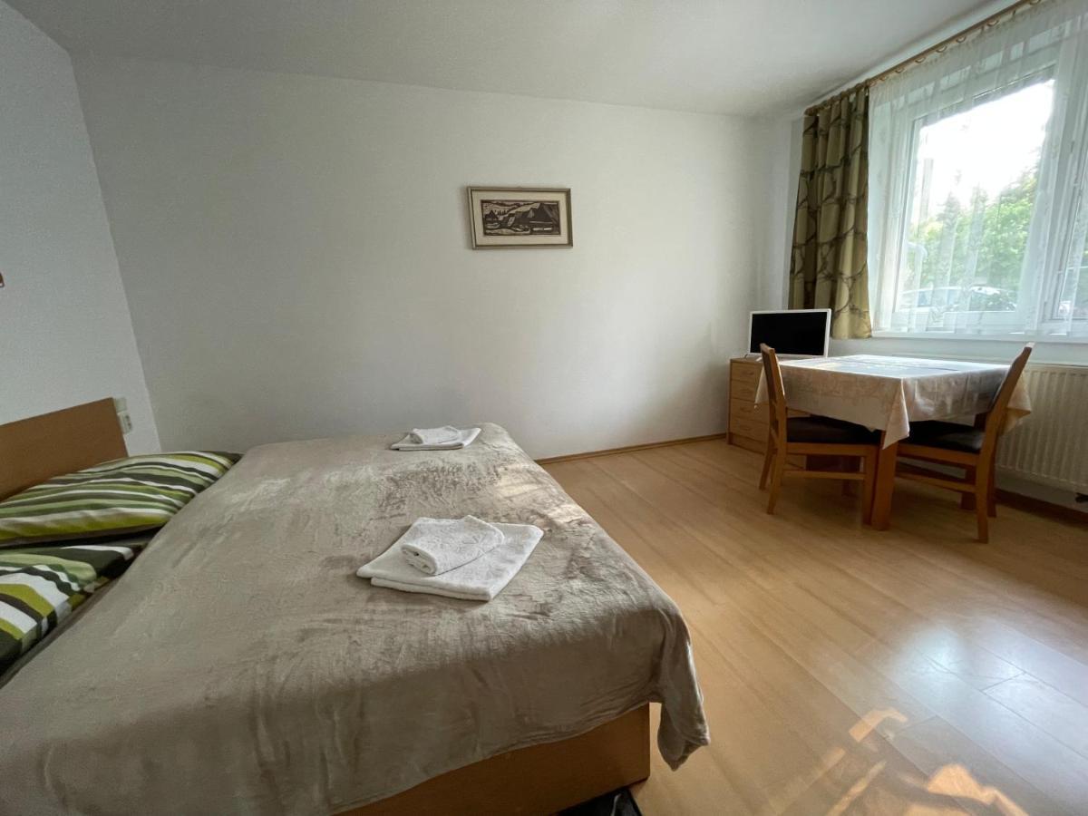 Ferienwohnung Privat Hotos Liptovský Mikuláš Exterior foto