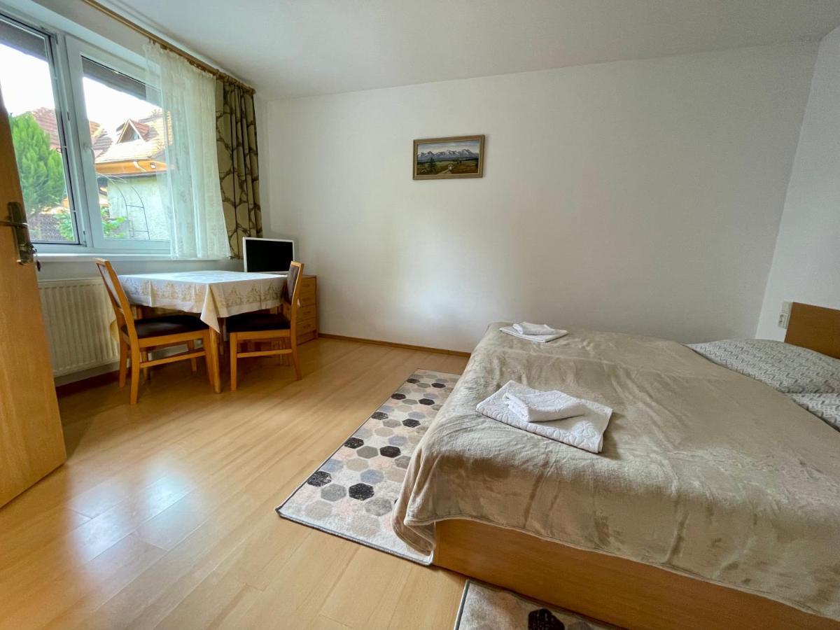 Ferienwohnung Privat Hotos Liptovský Mikuláš Exterior foto